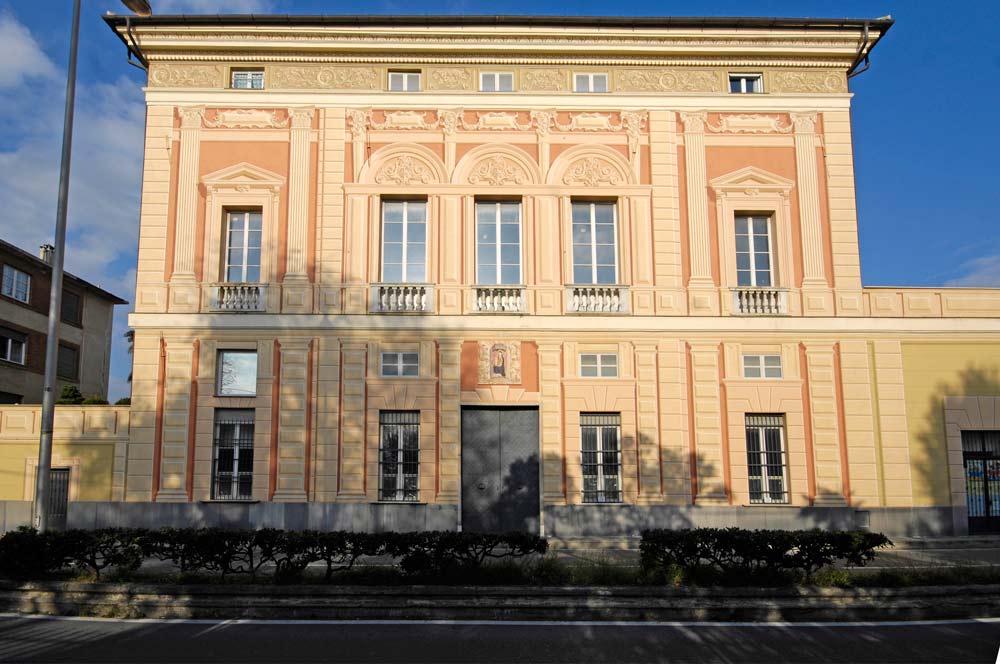 Facciata palazzo Multedo